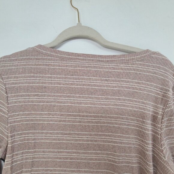 253. Doe & Rae NWT Women's Long Sleeve Pullover Top Tan & Cream Stripes - Picture 7 of 9